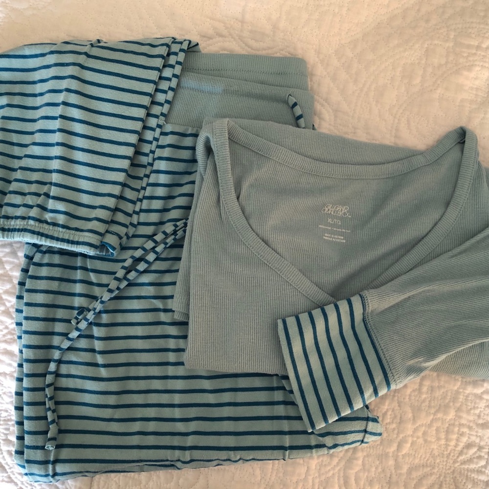 Gilligan & O’Malley pj set